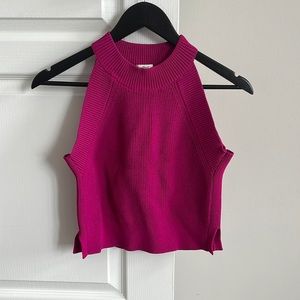 Wilfred Crevier tank in Raspberry